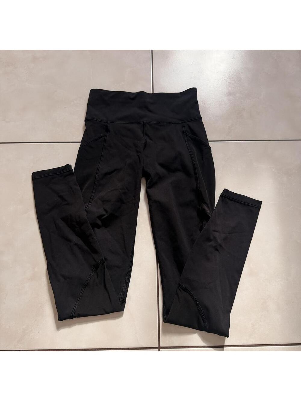 Lululemon Women's Blue Shorts